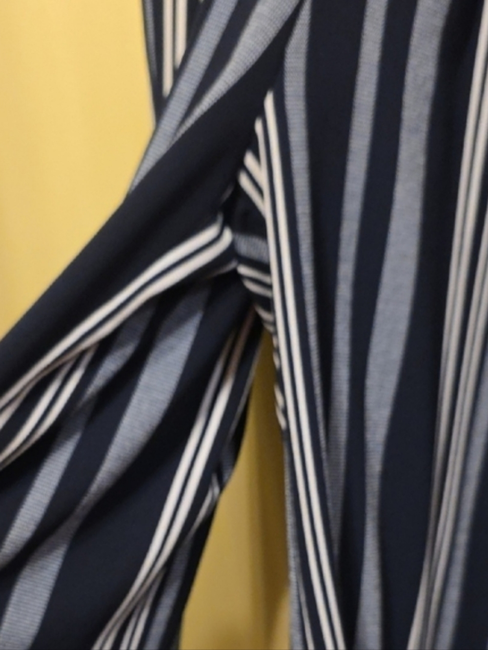 LIKE-NEW Size Small Elegant Navy & White Striped Romper Wide Leg Jumpsuit - Picture 6 of 15